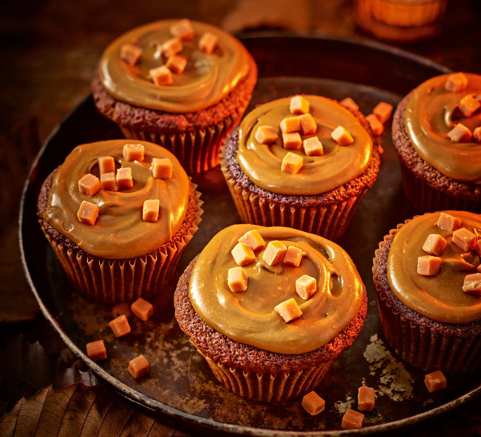 Spiced Toffee Apple Muffins Lead a Cozy Autumn Baking Wave