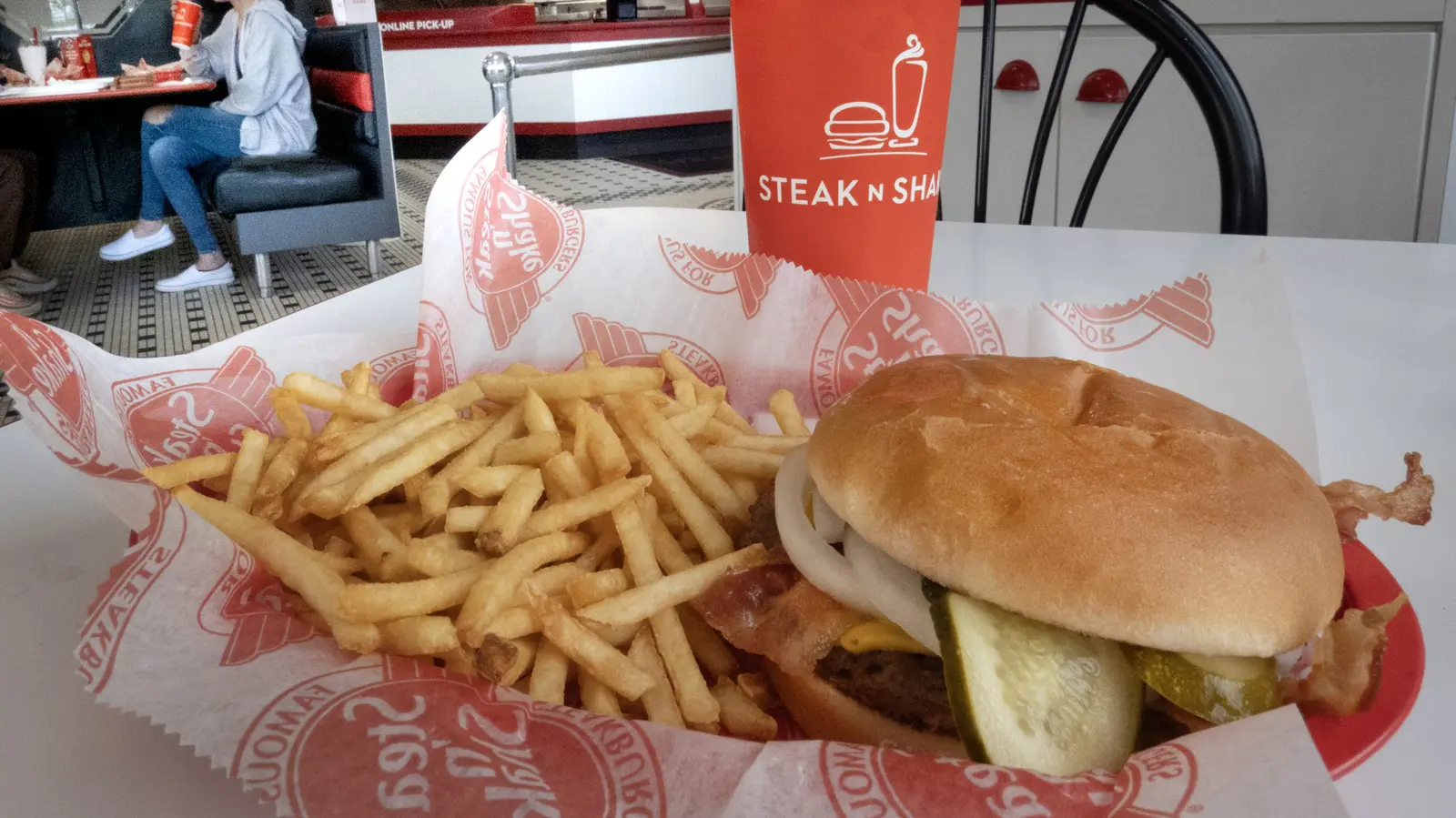 Simple Sauce Upgrade Boosts Flavor At Steak 'n Shake