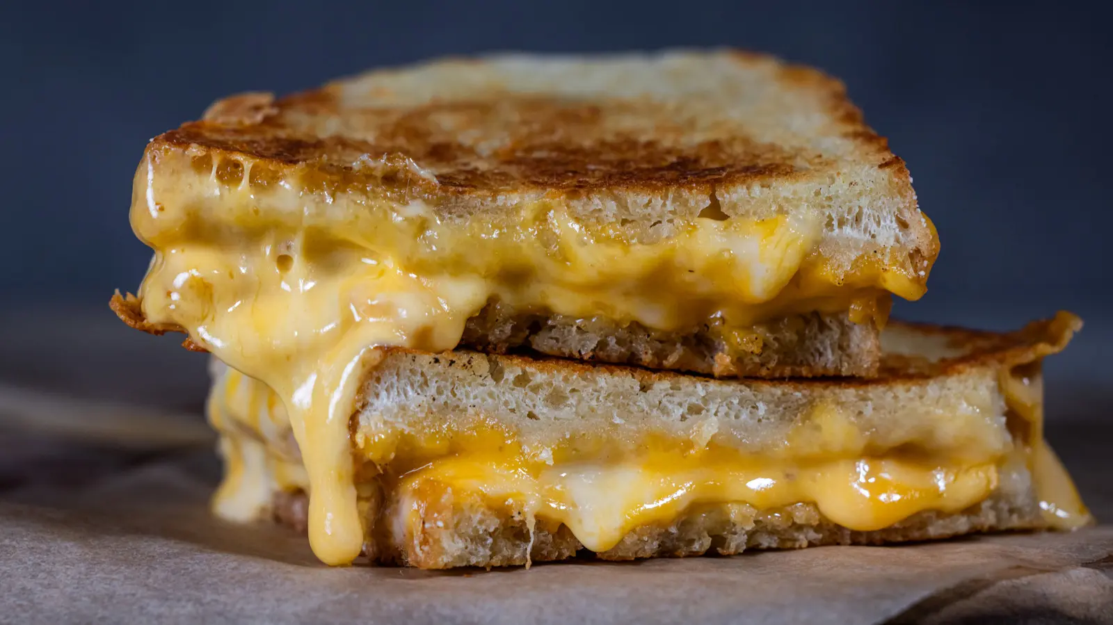 The Best Pan Temperature for a Deep-Golden Grilled Cheese