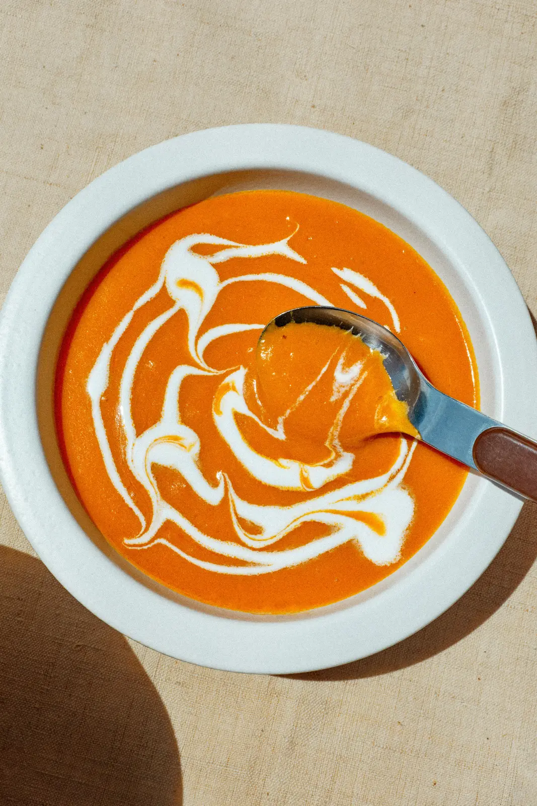 Sizzling Three‑Ingredient Pumpkin Curry Soup