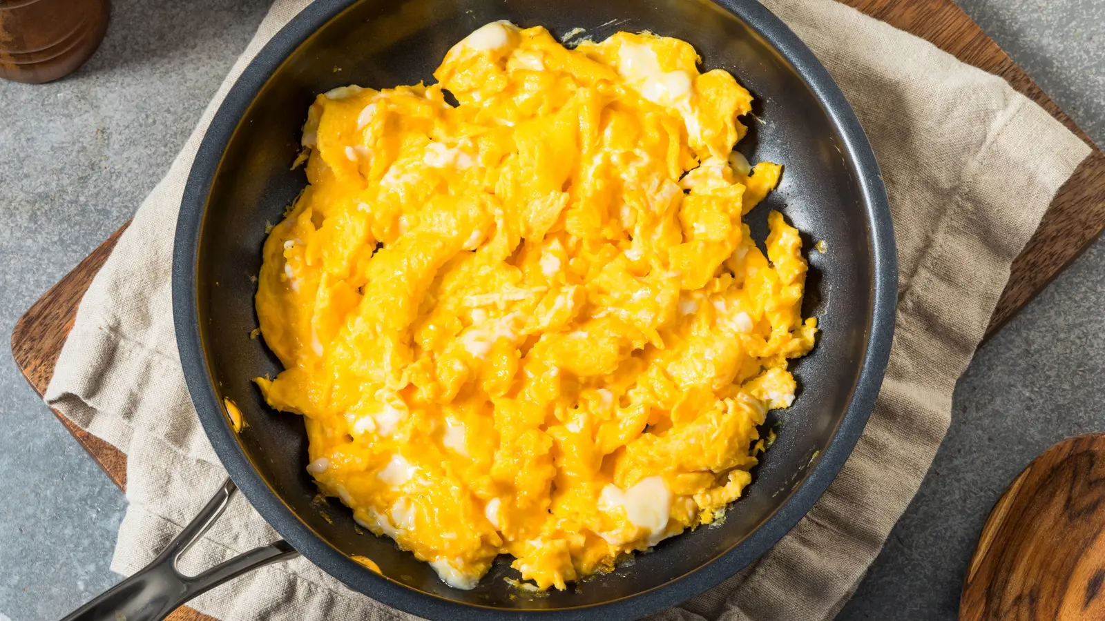 This Canned Vegetable Belongs On Scrambled Eggs For A Tangy Flavor Kick