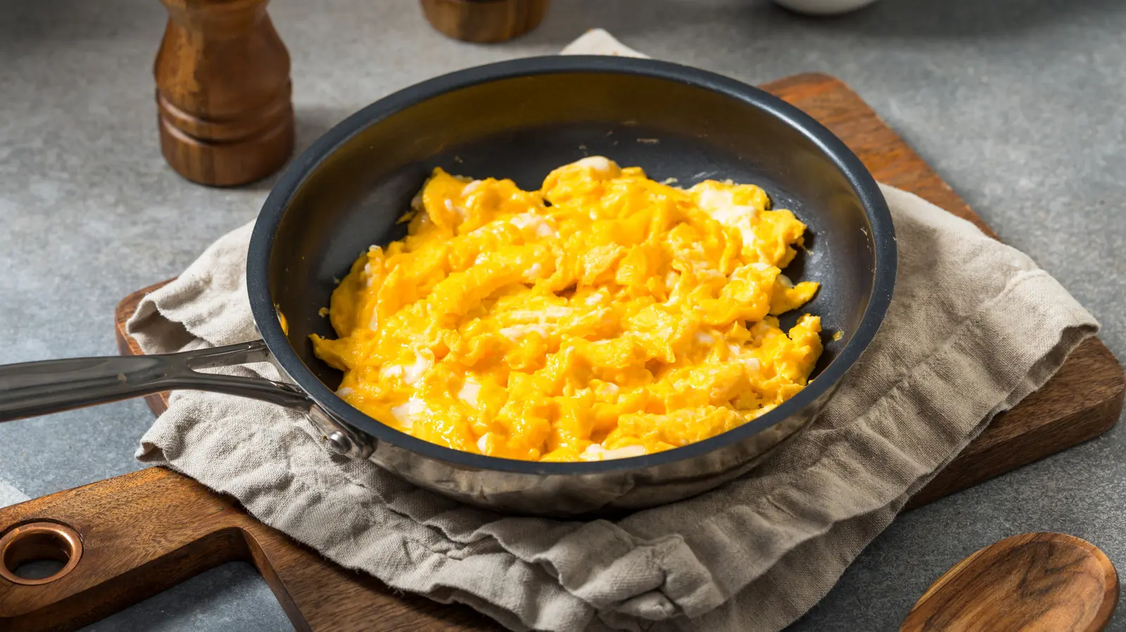 Add This Deli Meat To Scrambled Eggs For Triple The Flavor
