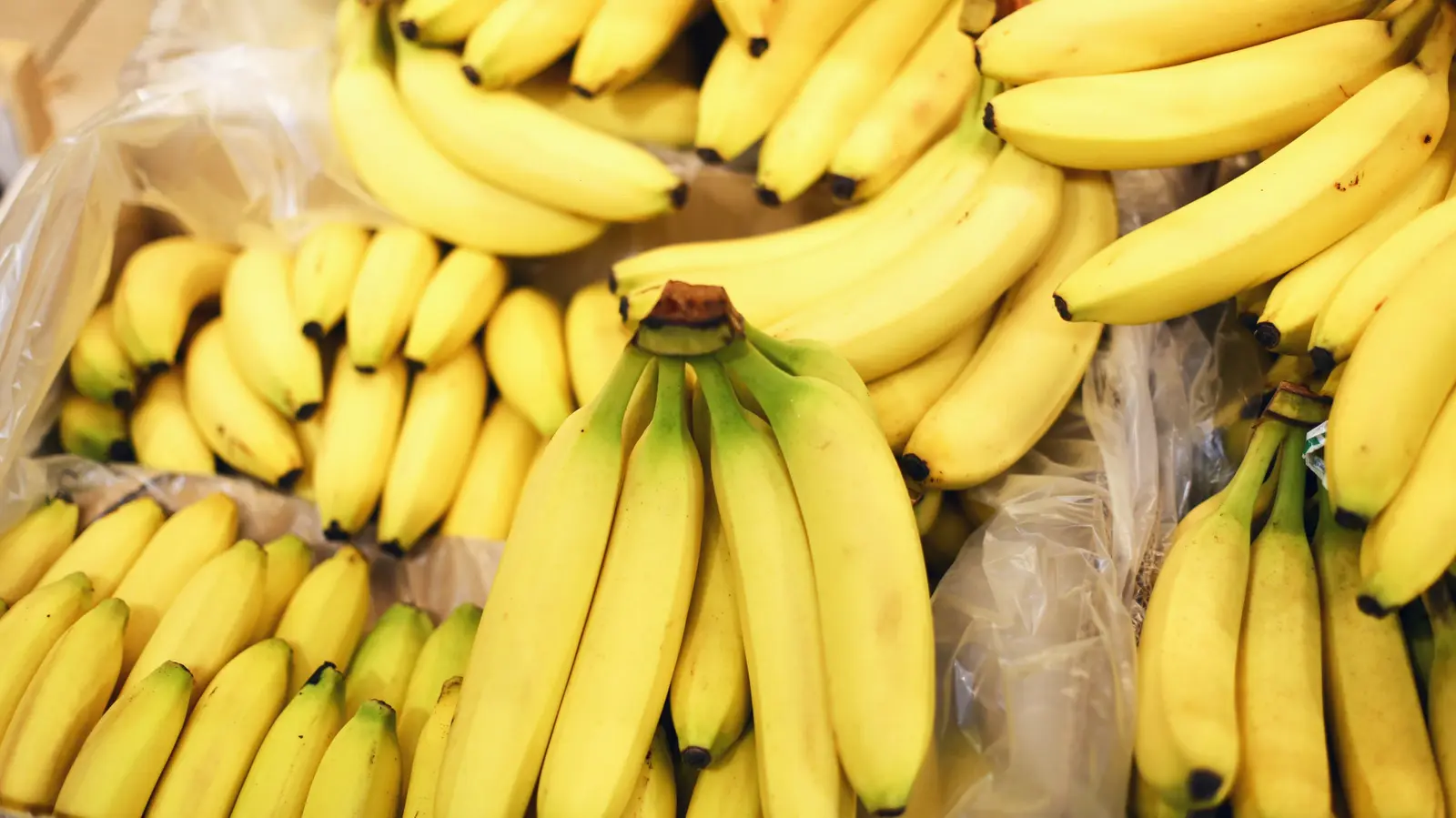 Crispy Banana Cue: The Filipino Street Snack That Tastes Like Candy