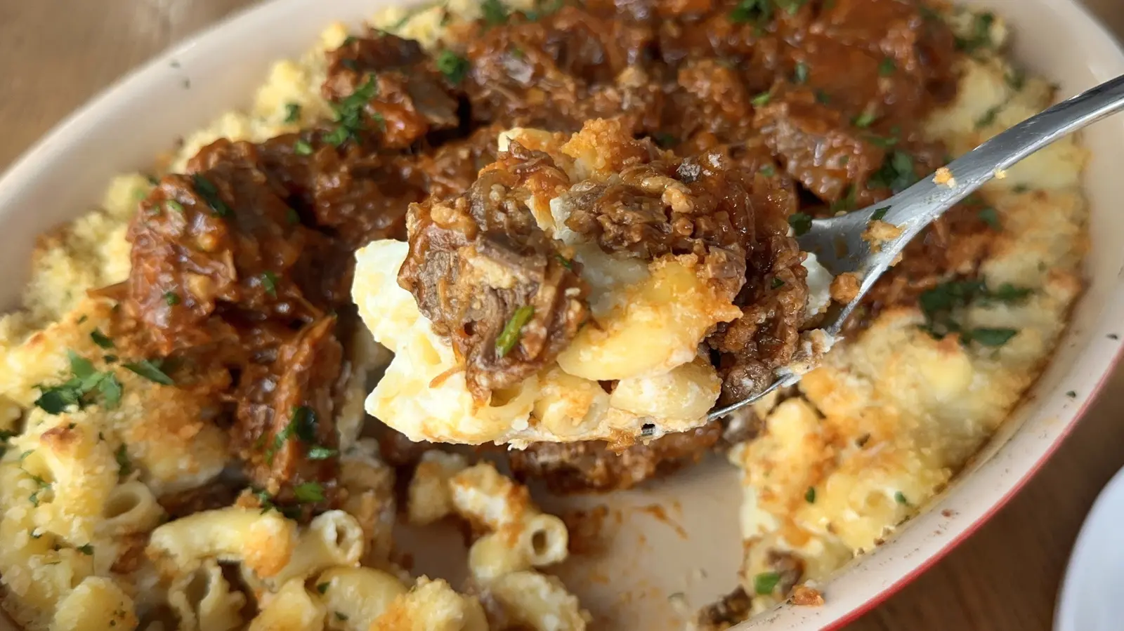Barbecue Meat Mac and Cheese: A Hearty Upgrade for Comfort Food Lovers