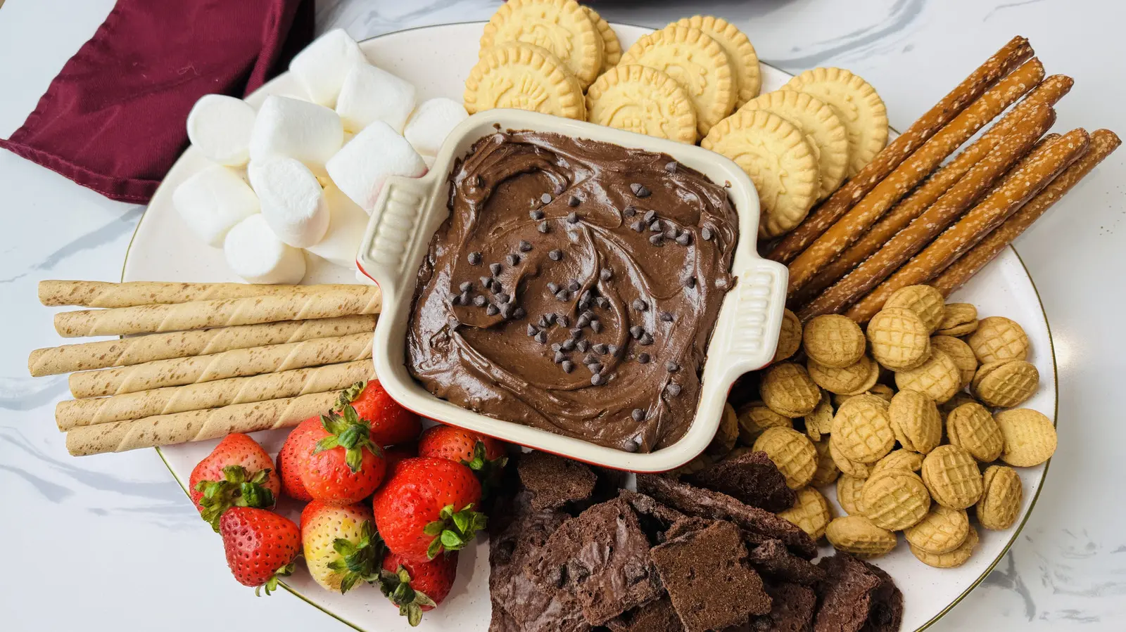 Brownie Batter Dip: A Decadent, Creamy Treat for Sweet Lovers