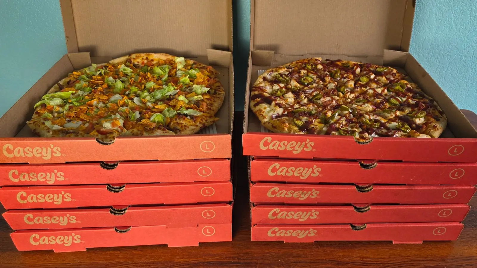 Casey's General Store Specialty Pizzas Ranked by Taste and Popularity