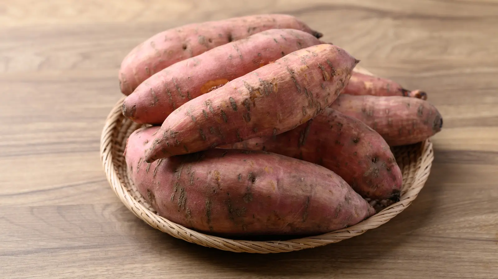 The 3-Ingredient Trick One Crafty Chef Uses To Turn Sweet Potatoes Into A Delectable Dessert