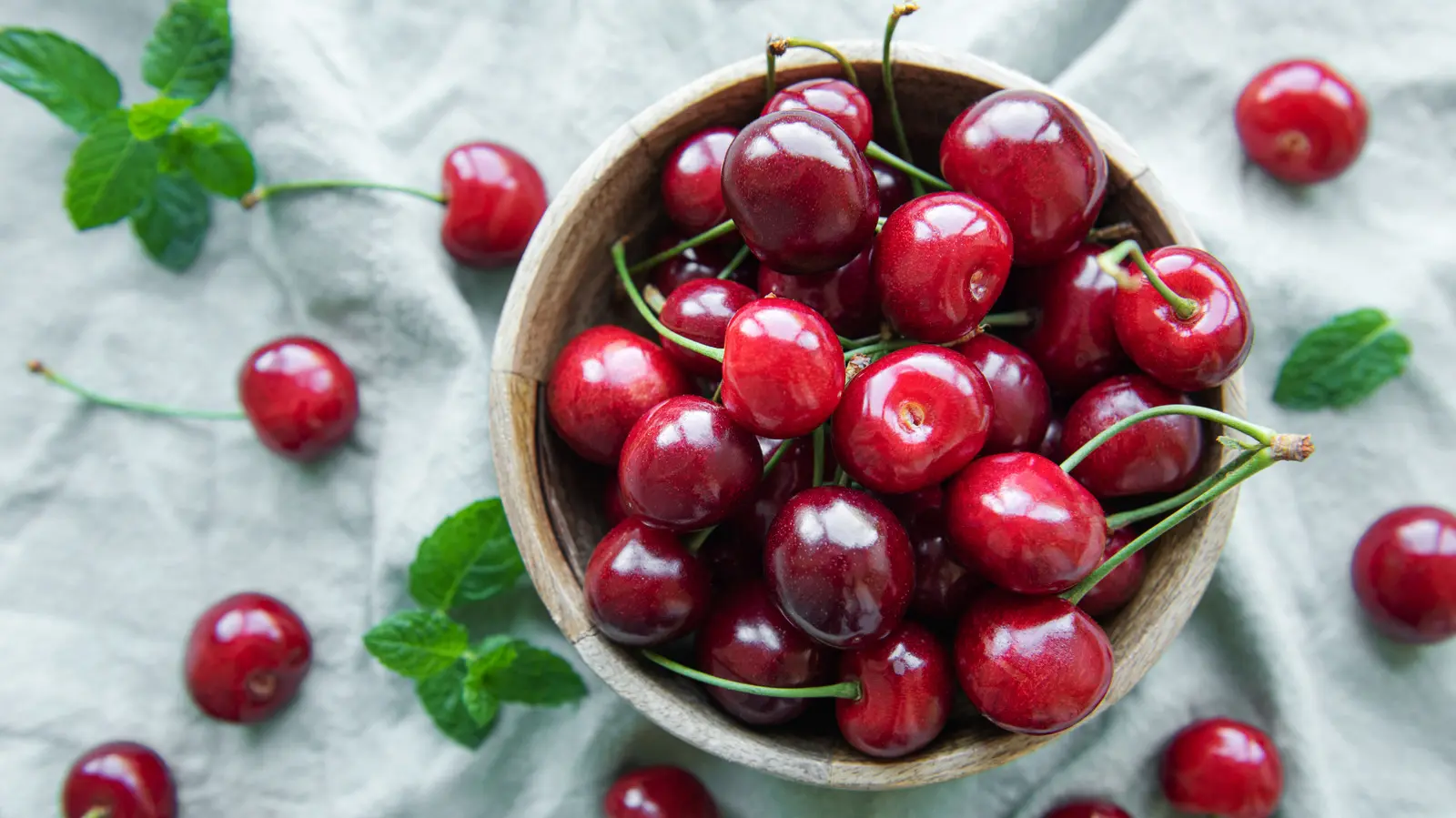 Cherries Taste 10x Sweeter (And Less Tart) Sprinkled With This Seasoning