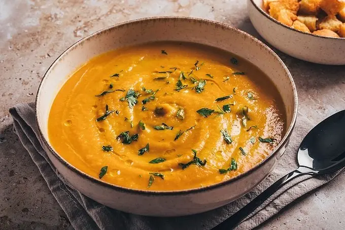 How to Choose the Right Pumpkin for Your Autumn Soups