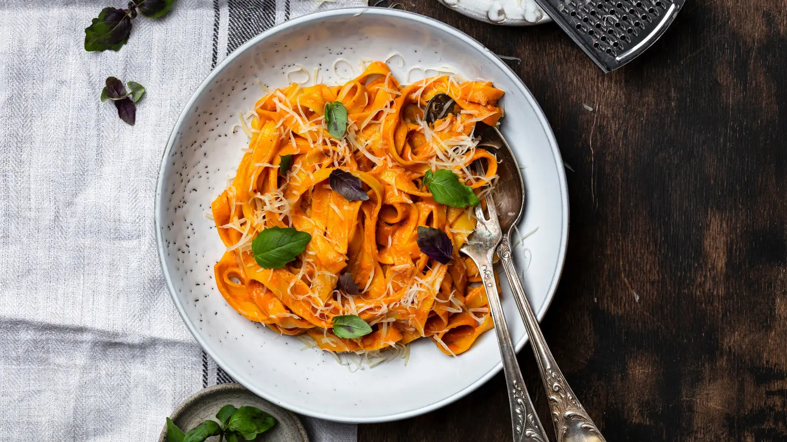 Give Pasta Sauce a Creamy Fall Twist with One Canned Ingredient