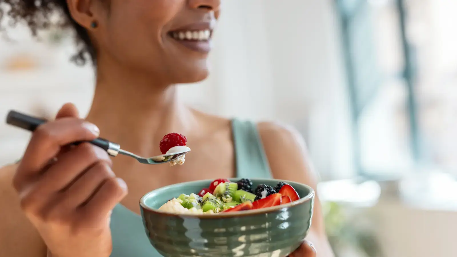 Fresh Ways to Amplify Fruit Flavor in Yogurt