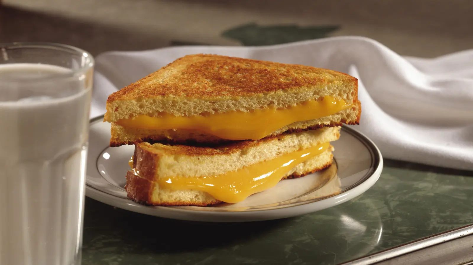 Grilled Cheese Gets a Hearty Upgrade With Savory Stew Filling
