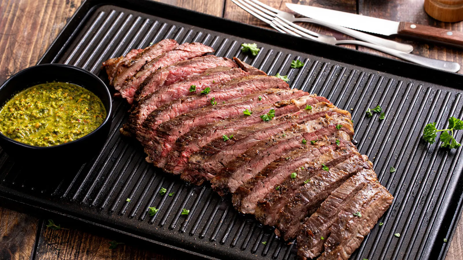 The Green Marinade That Turns Steaks Into Showpieces