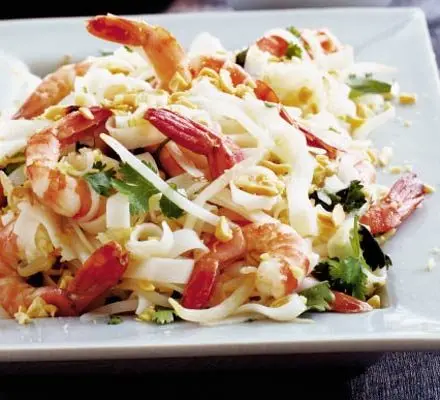 Easy Pad Thai for Home Cooks