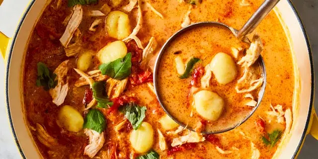 October Feasts: 40 Cozy Dinners to Warm Your Home
