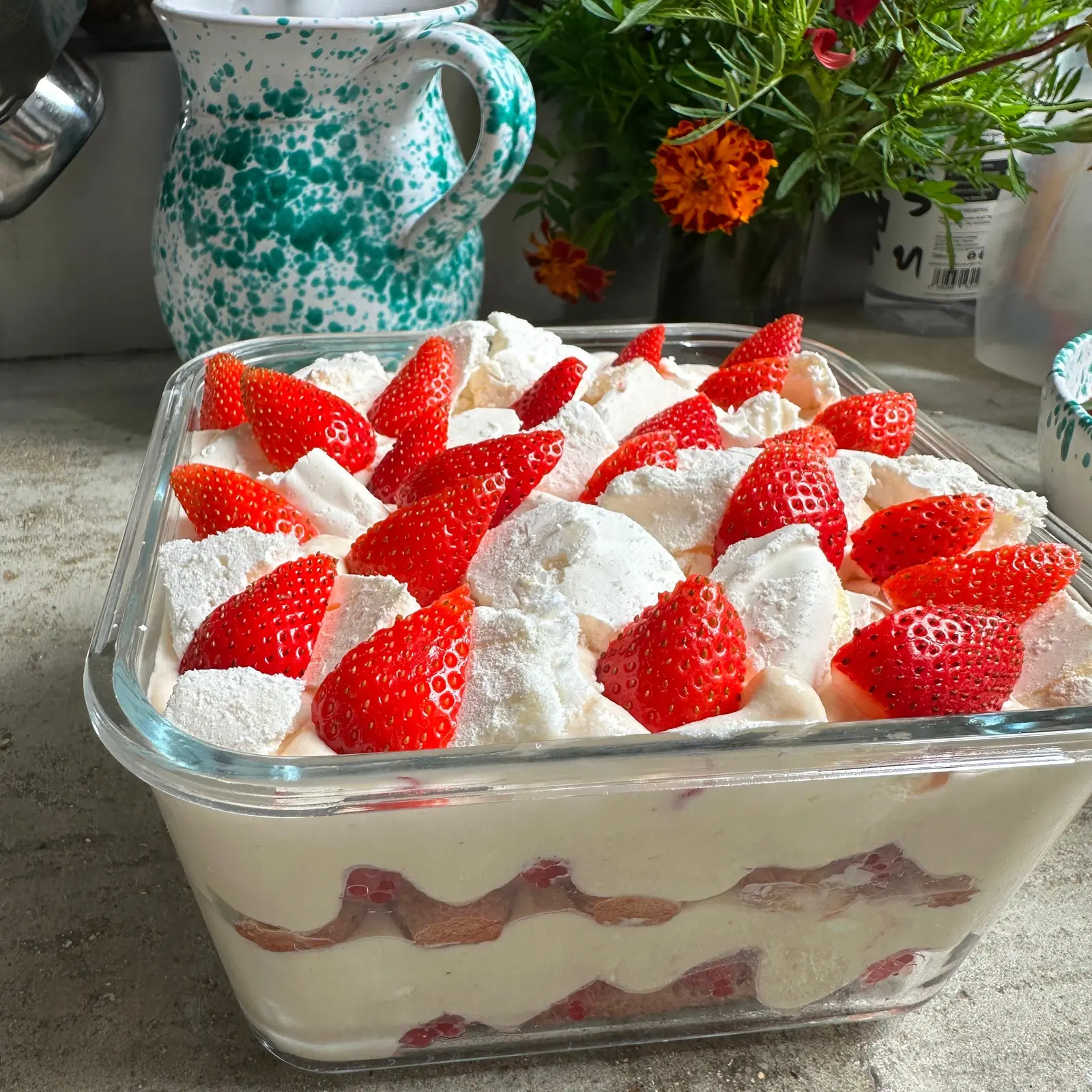 Pavlova Tiramisu Redefines Dessert Expectations
