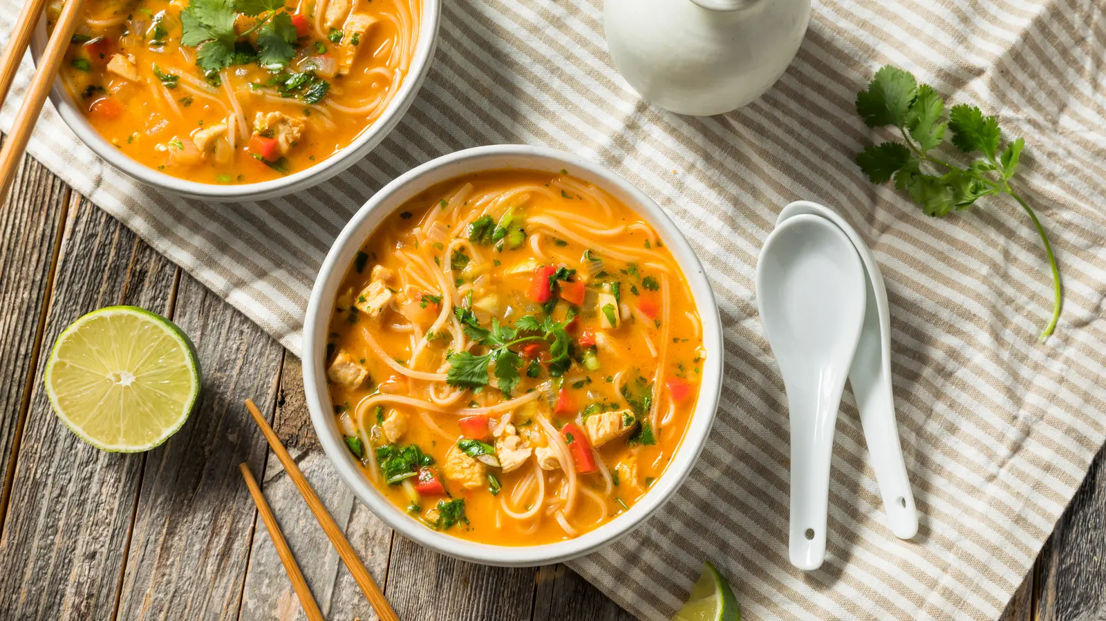 Sizzling Thai Dinner Made Simple with Heat‑and‑Eat Sauce