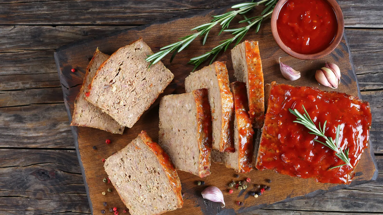 Skip The Italian Seasonings And Make Meatloaf Hawaiian-Style With One Canned Addition