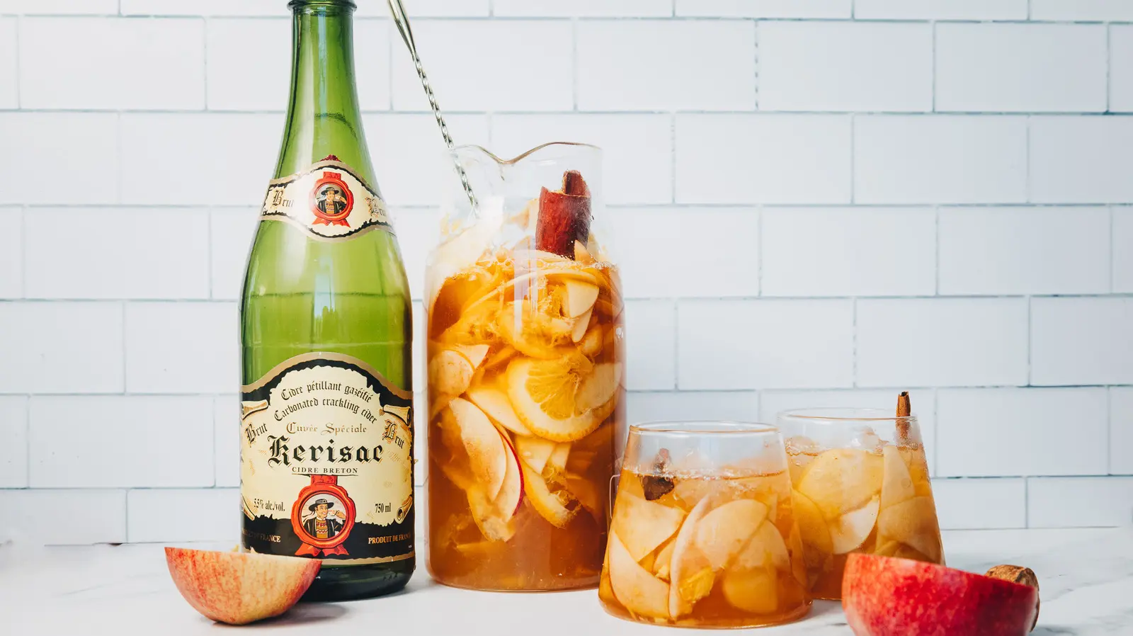 Sparkling Apple Cider Sangria Recipe Offers Autumnal Warmth
