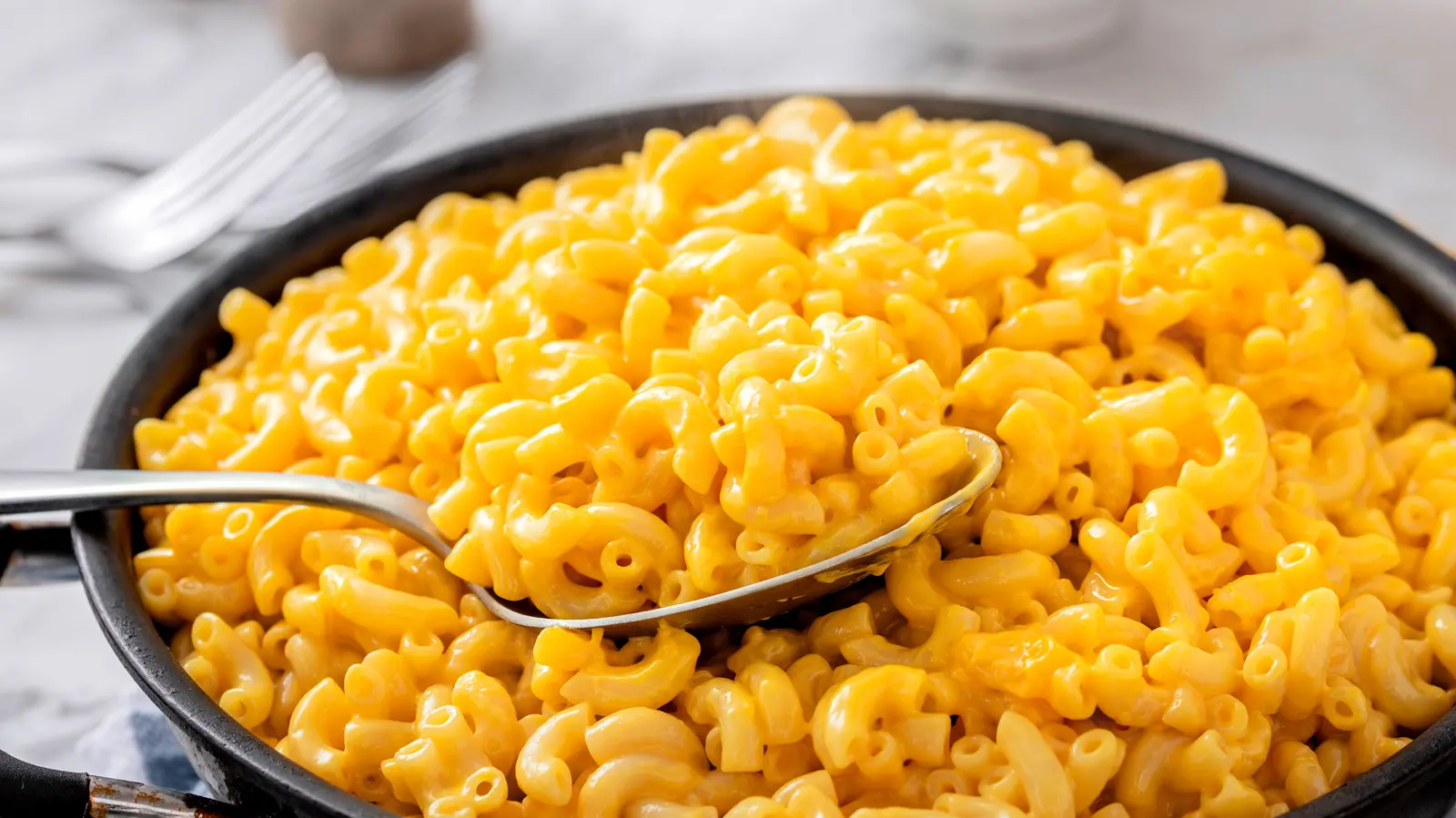 Spice Up Your Boxed Mac and Cheese with a Simple Two‑Tbsp Trick