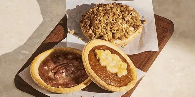 Starbucks Introduces Bite‑Sized Pies That Are Winning Over Fans