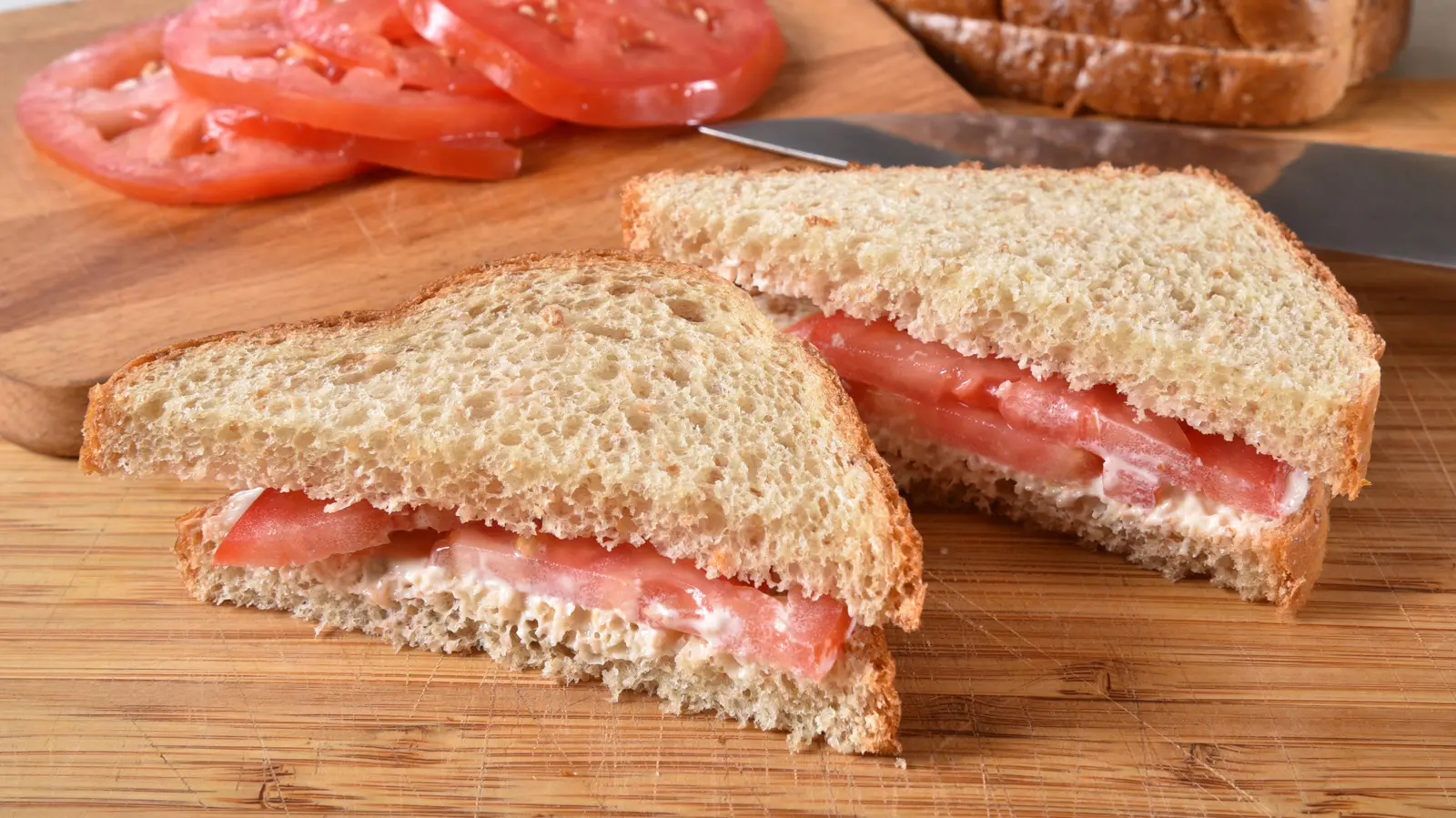 Tomato Sandwiches Become Twice As Southern With This One Swap