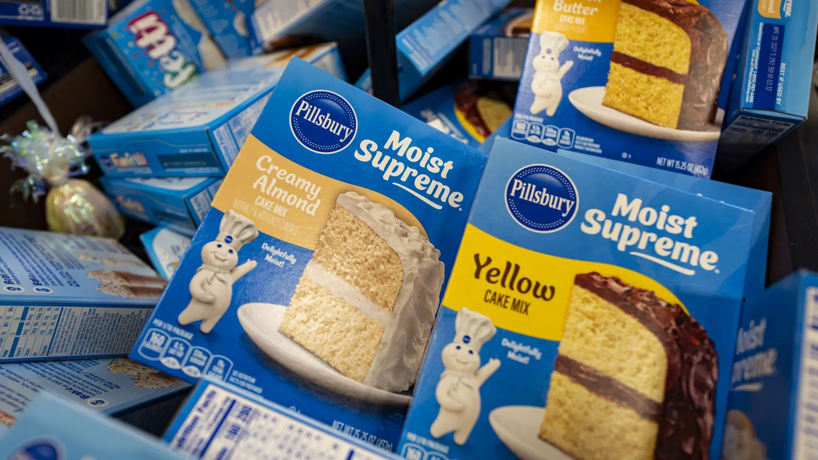 Walmart's Best-Selling Pillsbury Item Is Not What You Expect